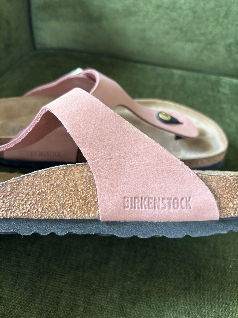 Birkenstock Gizeh Leather Pink Sandals - Picture 5 of 9